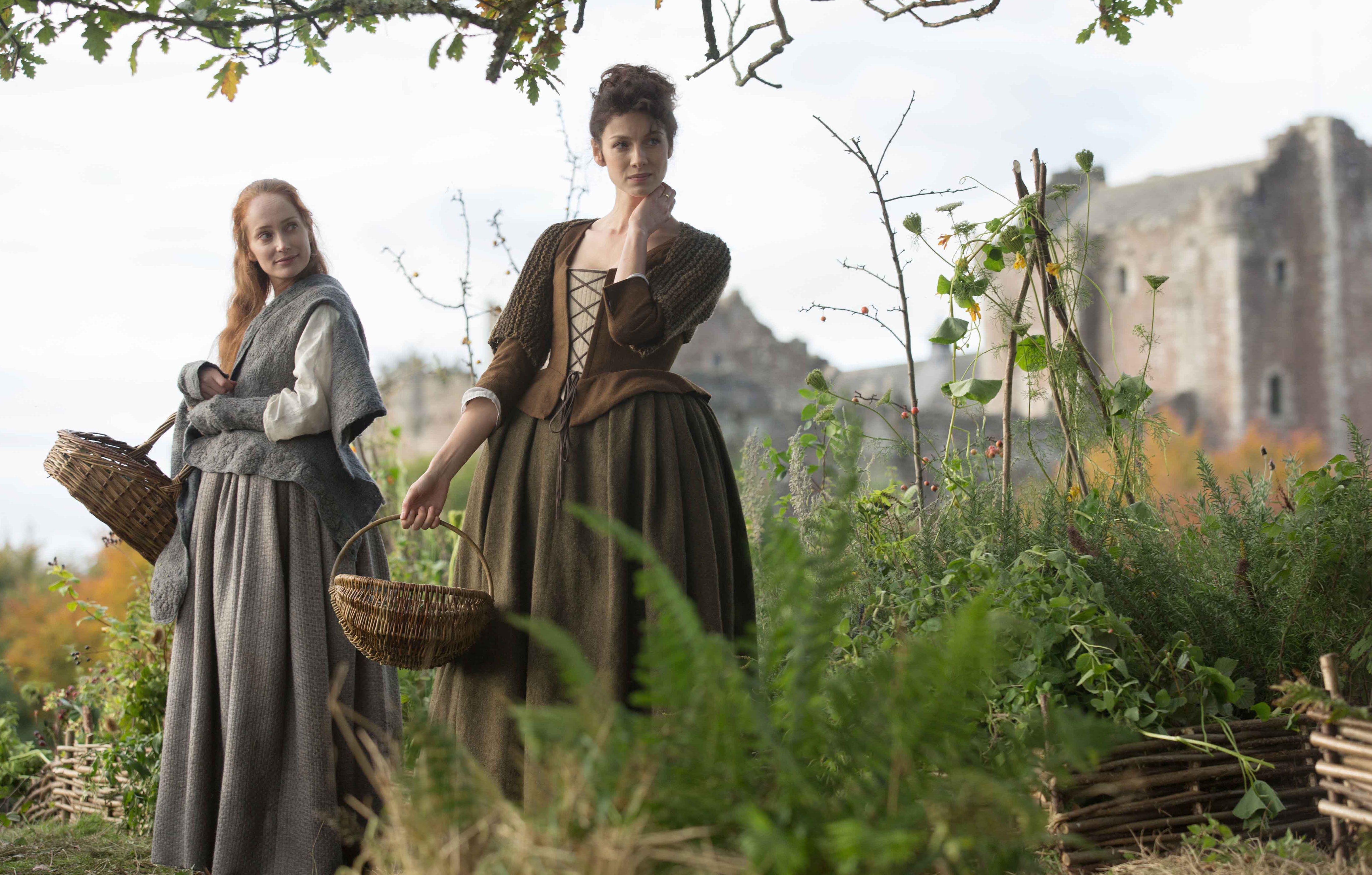 Lotte Verbeek and Caitriona Balfe in Outlander