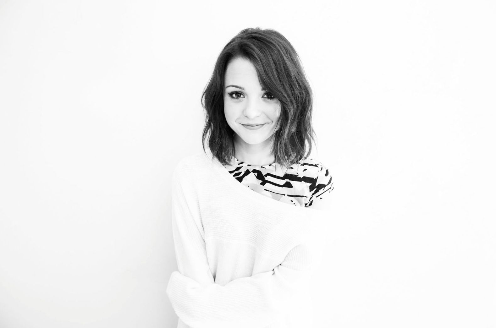 Kathryn Prescott cast in To the Bone