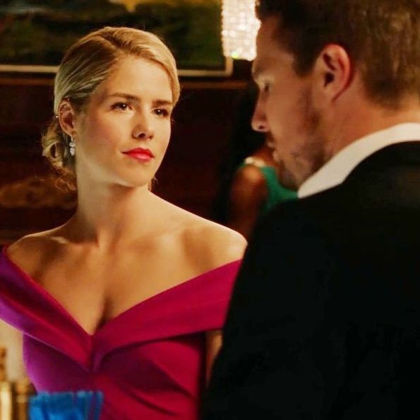 Felicity Smoak and Oliver Queen at Hub City casino