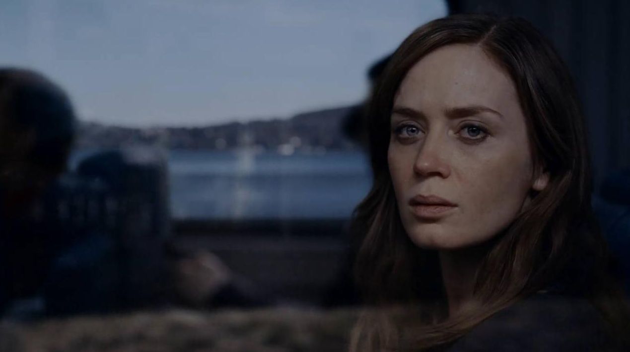 Emily Blunt In The Girl On The Train Cultjer