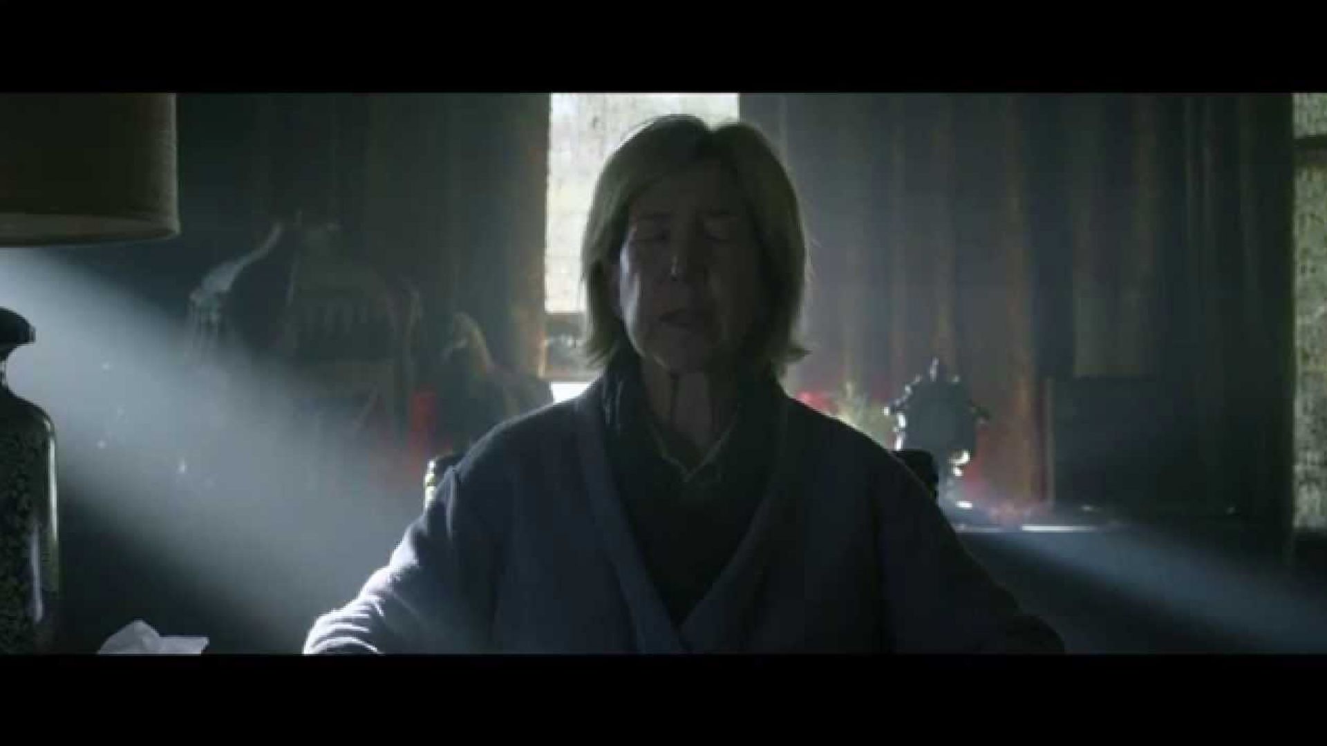 Reach Out to the Dead in New Clip from &#039;Insidious: Chapter 3